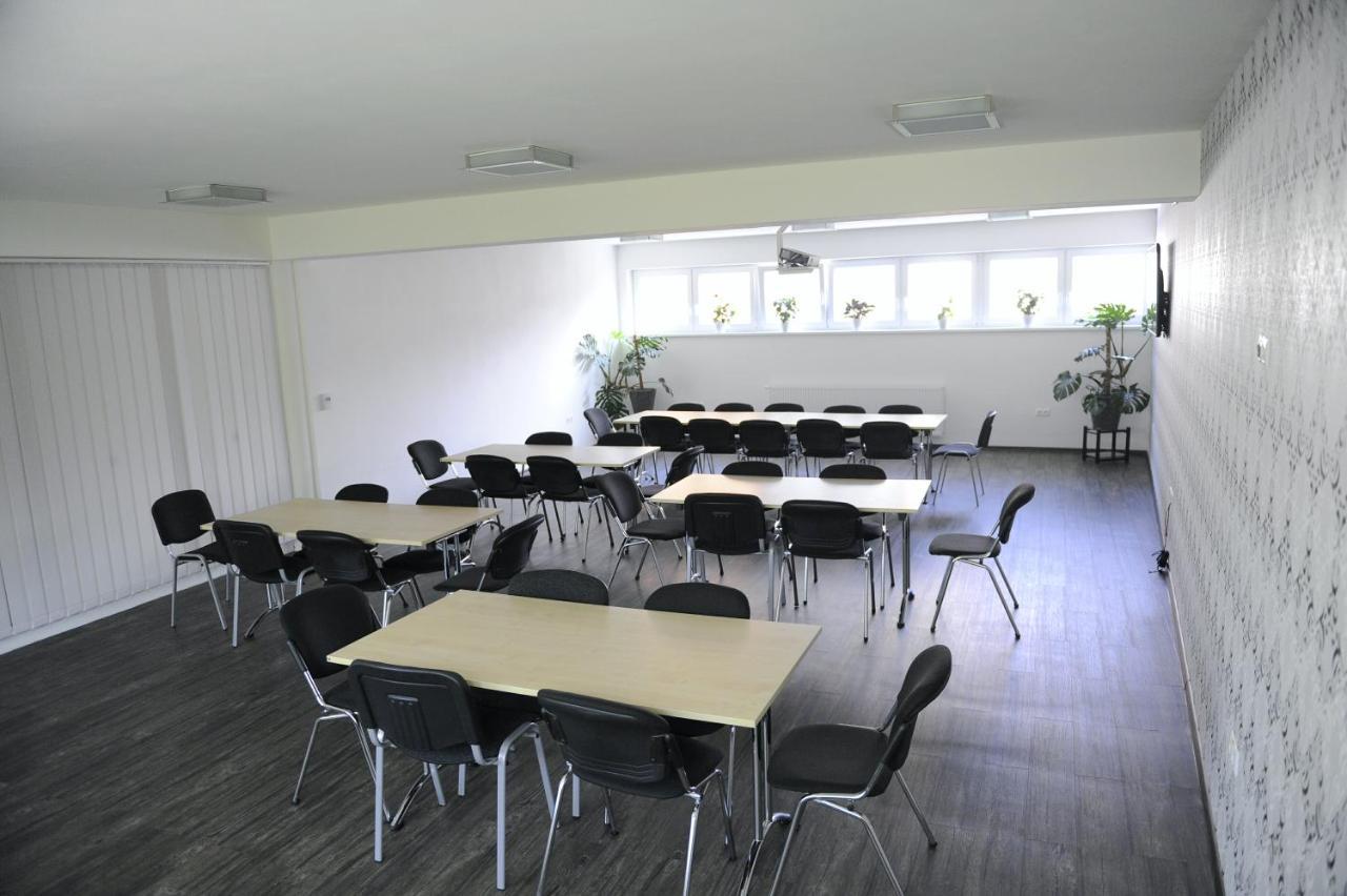 Penzion Blesk Ruzomberok Exteriör bild